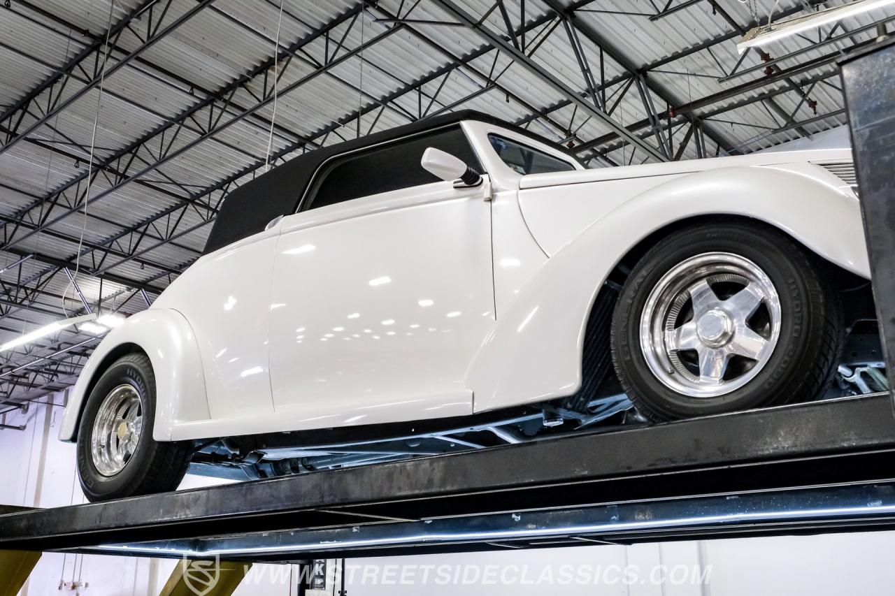 1937 Ford Cabriolet Street Rod