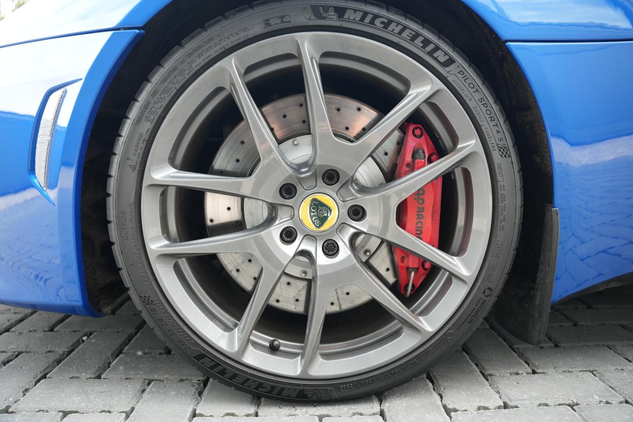 2016 Lotus Evora 