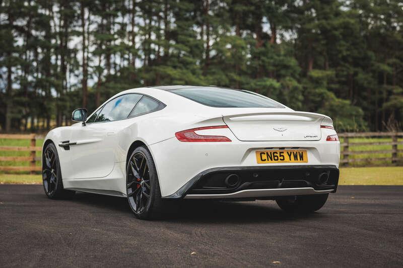 2015 Aston Martin Vanquish