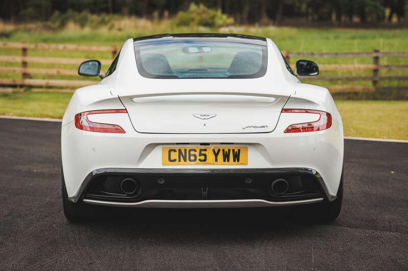 2015 Aston Martin Vanquish