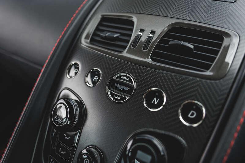 2015 Aston Martin Vanquish