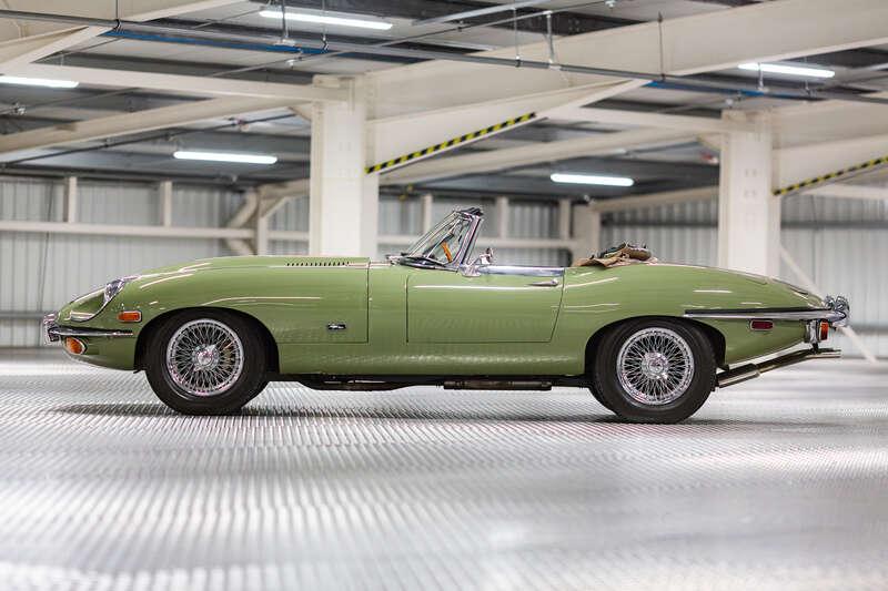 1970 Jaguar E TYPE SERIES II ROADSTER