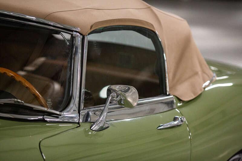 1970 Jaguar E TYPE SERIES II ROADSTER