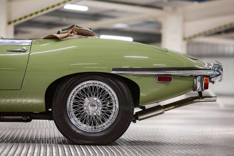 1970 Jaguar E TYPE SERIES II ROADSTER