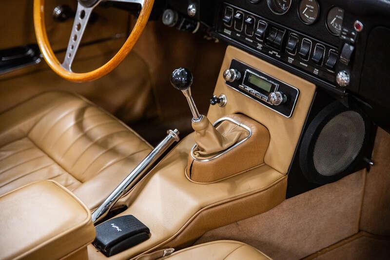 1970 Jaguar E TYPE SERIES II ROADSTER