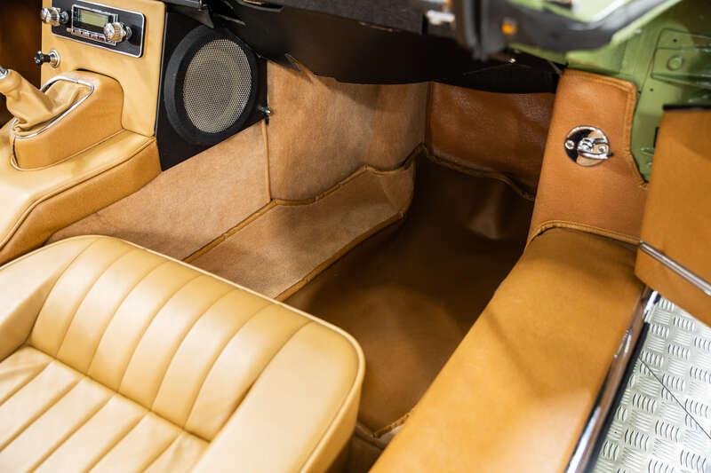 1970 Jaguar E TYPE SERIES II ROADSTER