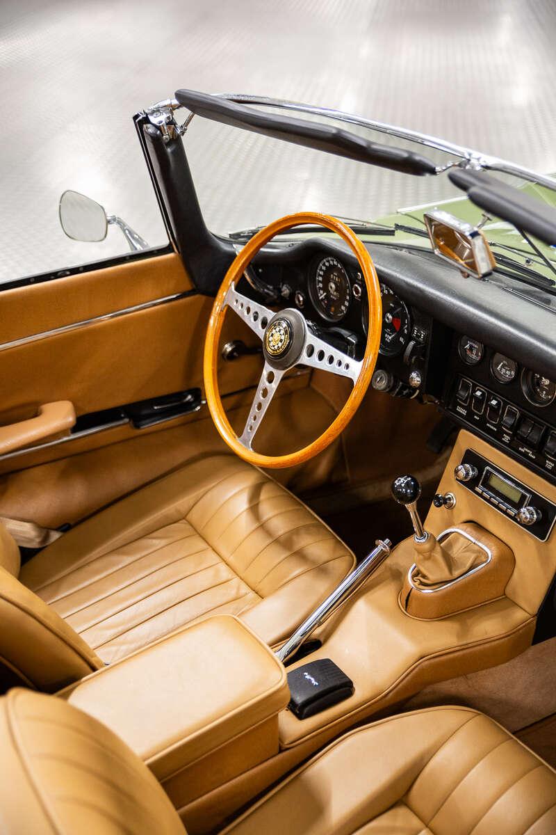 1970 Jaguar E TYPE SERIES II ROADSTER