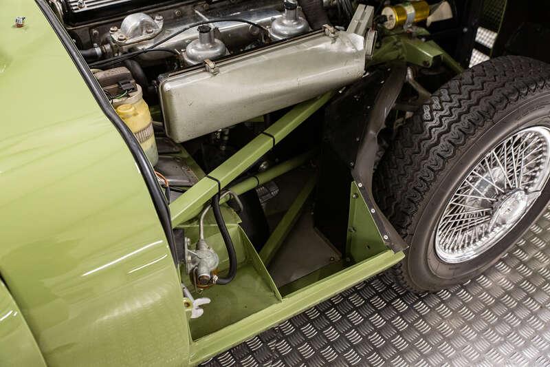 1970 Jaguar E TYPE SERIES II ROADSTER