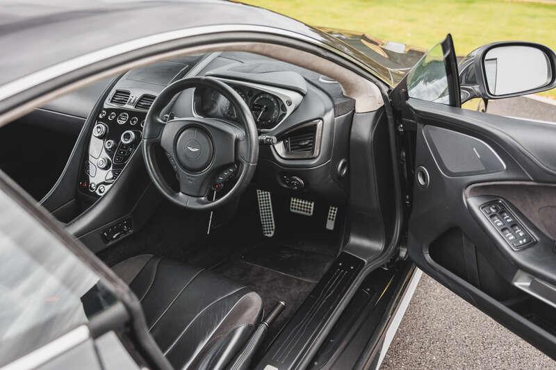 2013 Aston Martin Vanquish