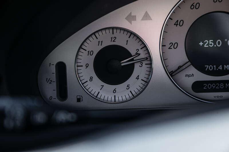 2004 Mercedes - Benz E320 AVANTGUARDE