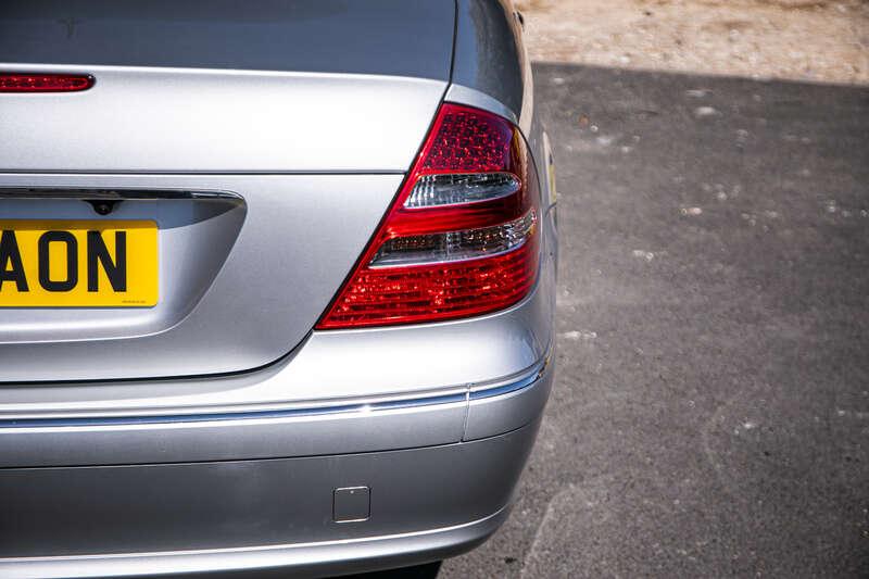 2004 Mercedes - Benz E320 AVANTGUARDE