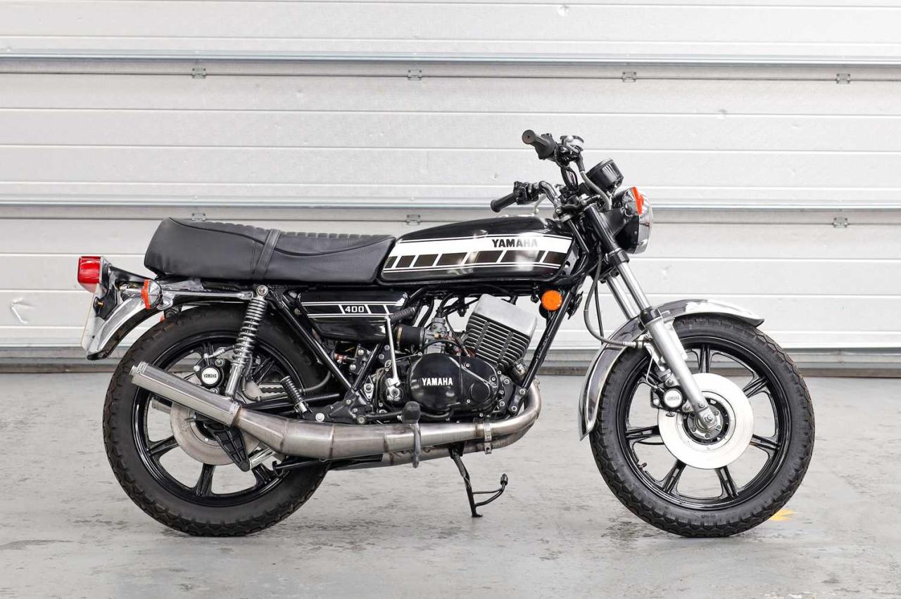 1977 Yamaha RD400