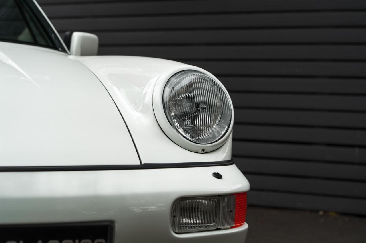 1990 Porsche 911 (964) CARRERA 2
