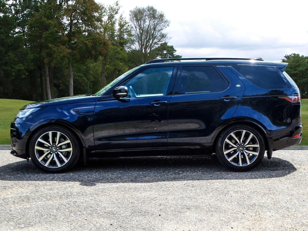 2023 Land Rover 3.0 D300 MHEV R-Dynamic SE Auto 4WD Euro 6 (s/s) 5dr