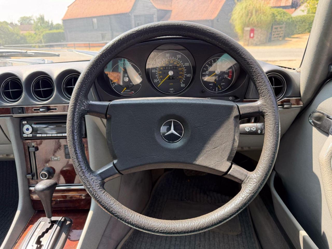 1985 Mercedes - Benz 3.8 SL 2dr