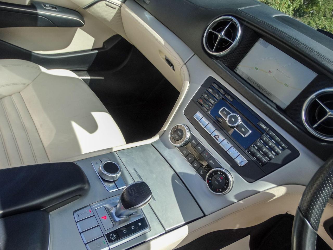 2014 Mercedes - Benz 3.0 SL400 AMG Sport Convertible 2dr Petrol G-Tronic Euro 6 (s/s) (333 ps)