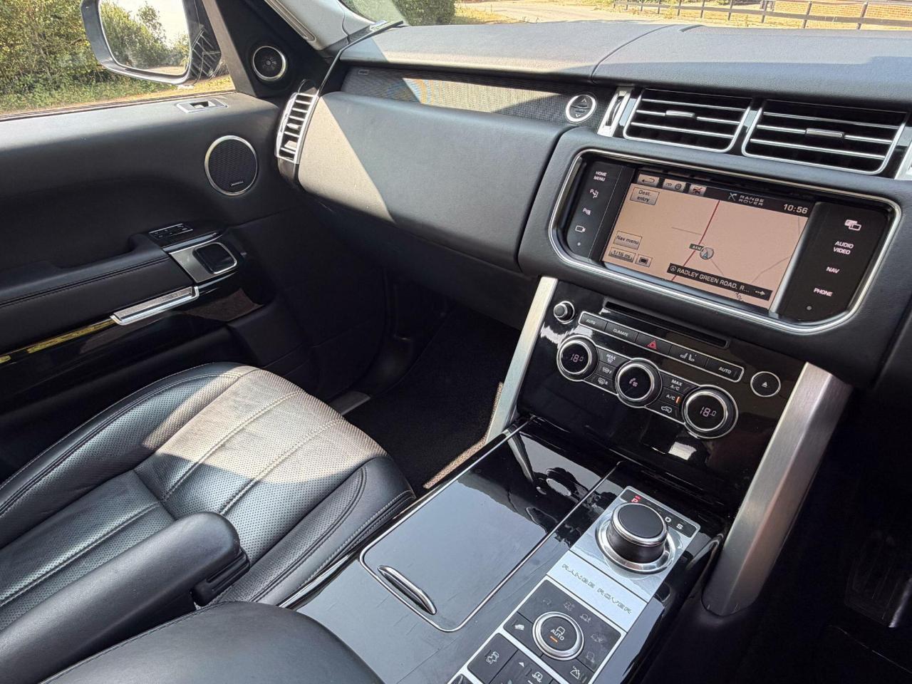 2013 Land Rover 4.4 SD V8 Vogue SE Auto 4WD Euro 5 5dr