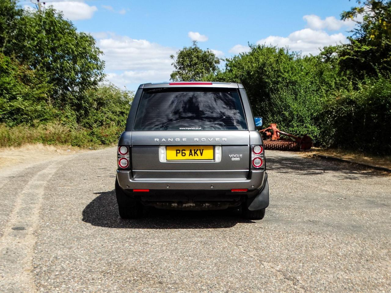 2010 Land Rover 4.4 TD V8 Vogue Auto 4WD Euro 5 5dr