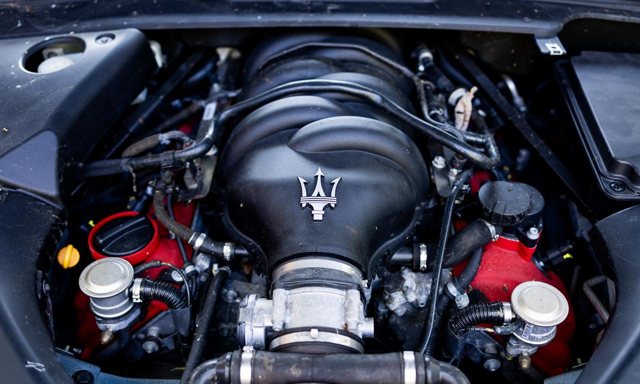 2010 Maserati Grand Cabrio