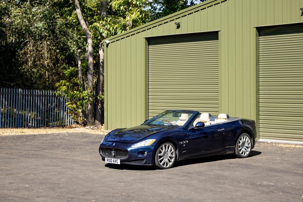 2010 Maserati Grand Cabrio
