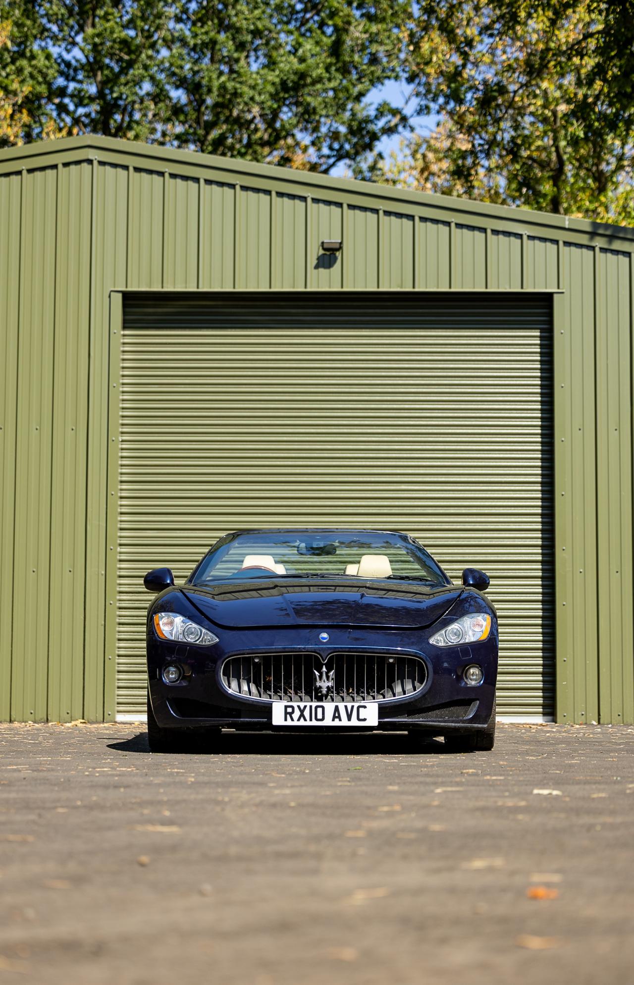 2010 Maserati Grand Cabrio
