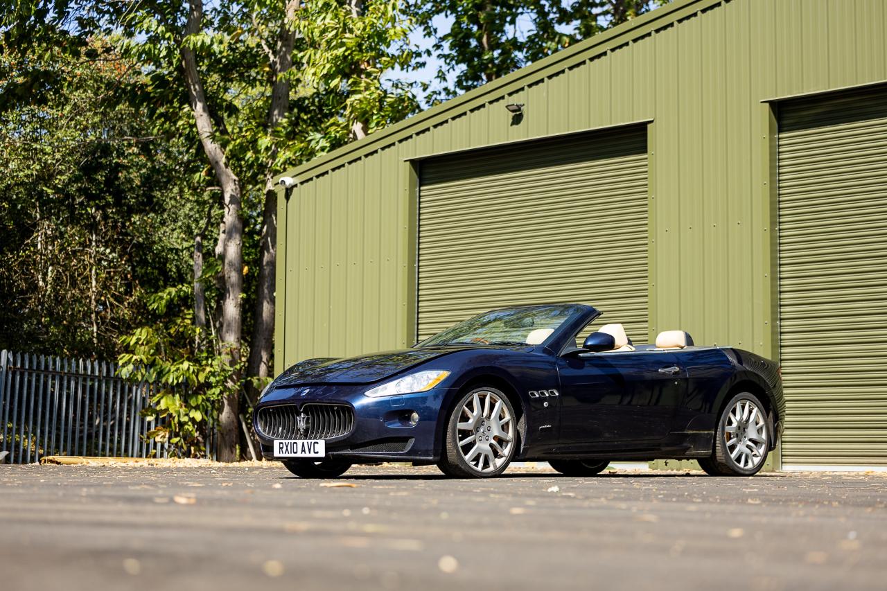 2010 Maserati Grand Cabrio