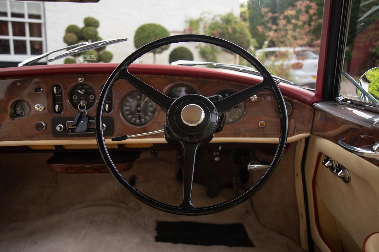 1964 Rolls - Royce Silver Cloud III by Mulliner Park Ward