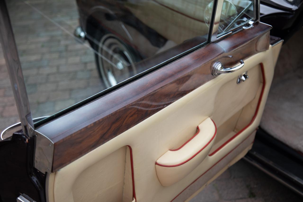 1964 Rolls - Royce Silver Cloud III by Mulliner Park Ward