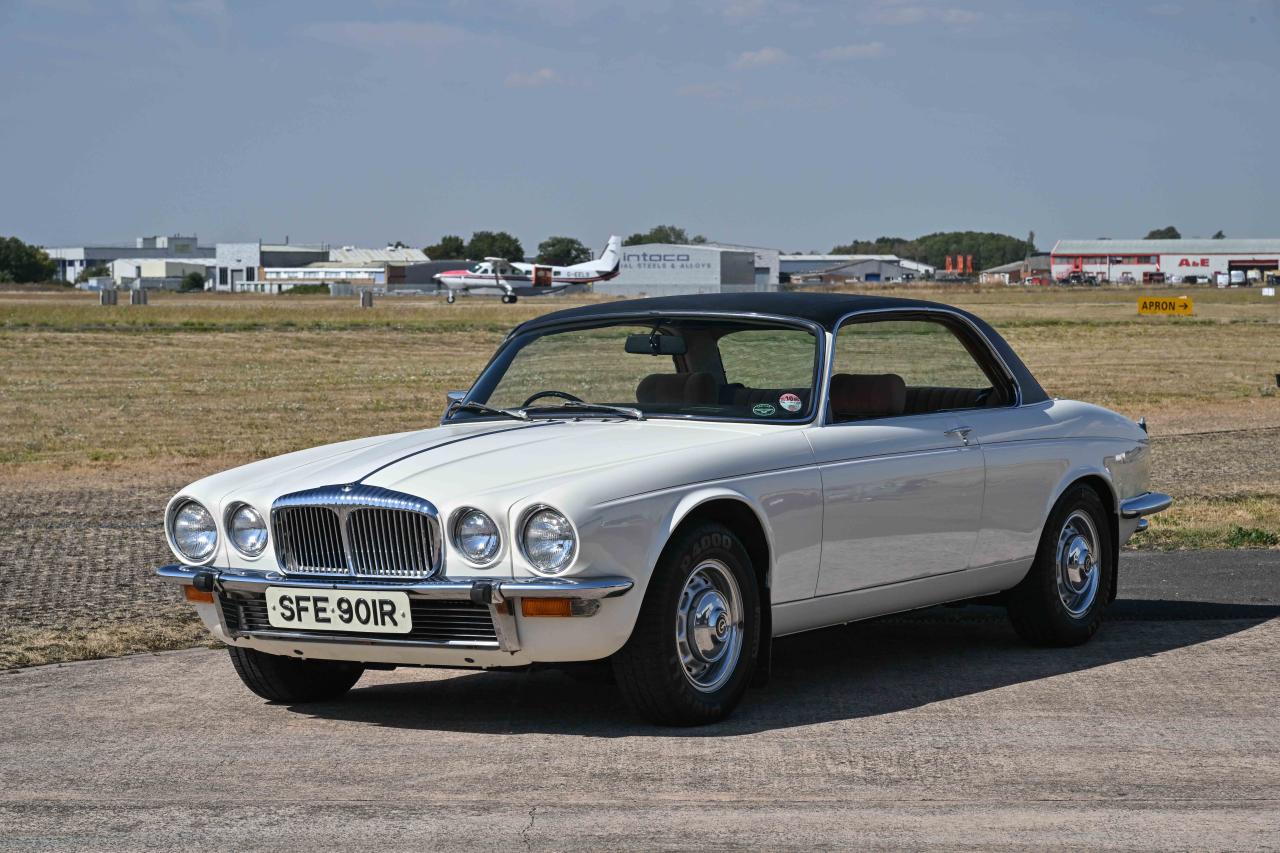 1976 Daimler Sovereign Series II Coup&eacute; (4.2 litre)