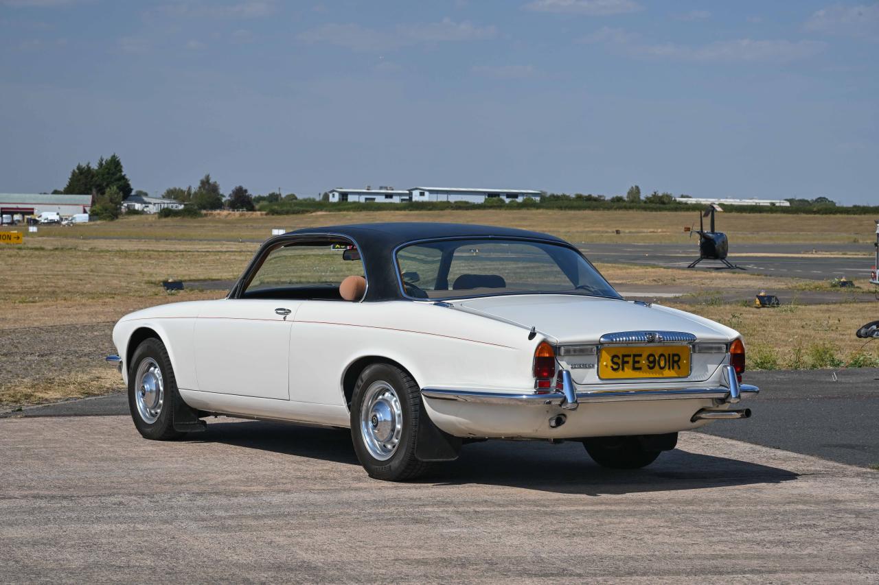 1976 Daimler Sovereign Series II Coup&eacute; (4.2 litre)