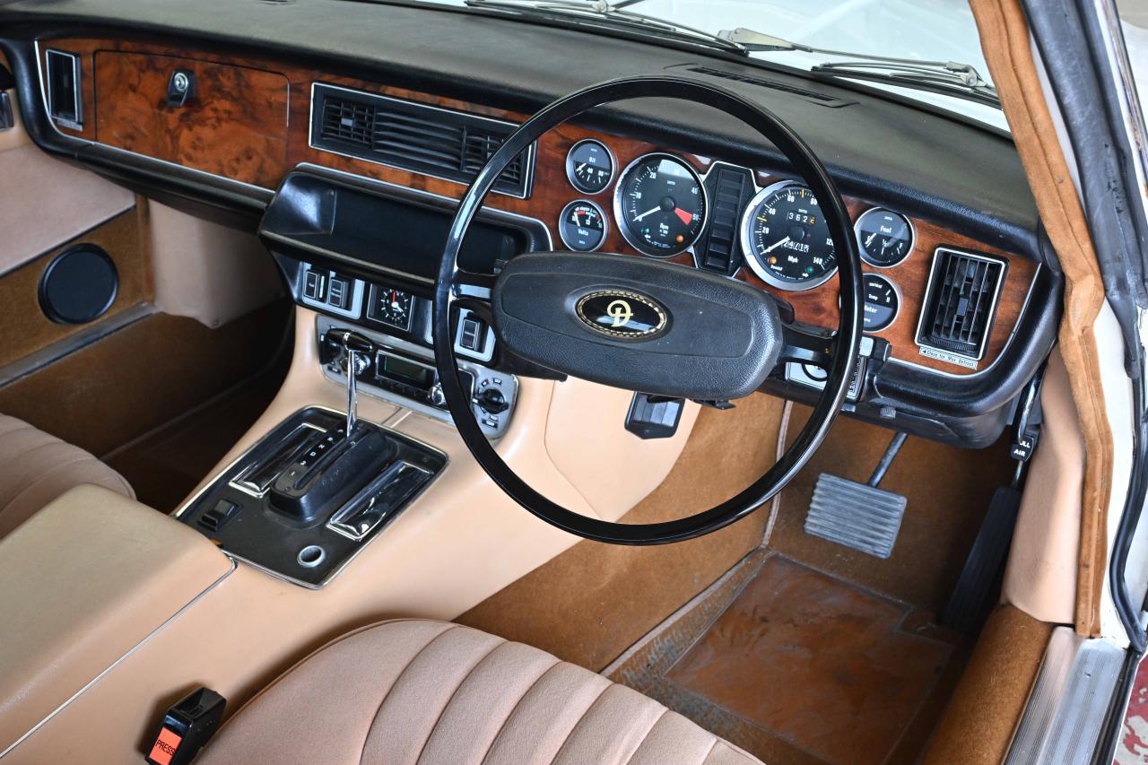 1976 Daimler Sovereign Series II Coup&eacute; (4.2 litre)