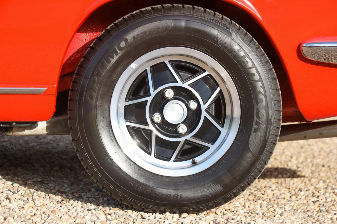 1975 Triumph Stag MkII with factory-hardtop &ldquo;Restored to a high standard&rdquo;