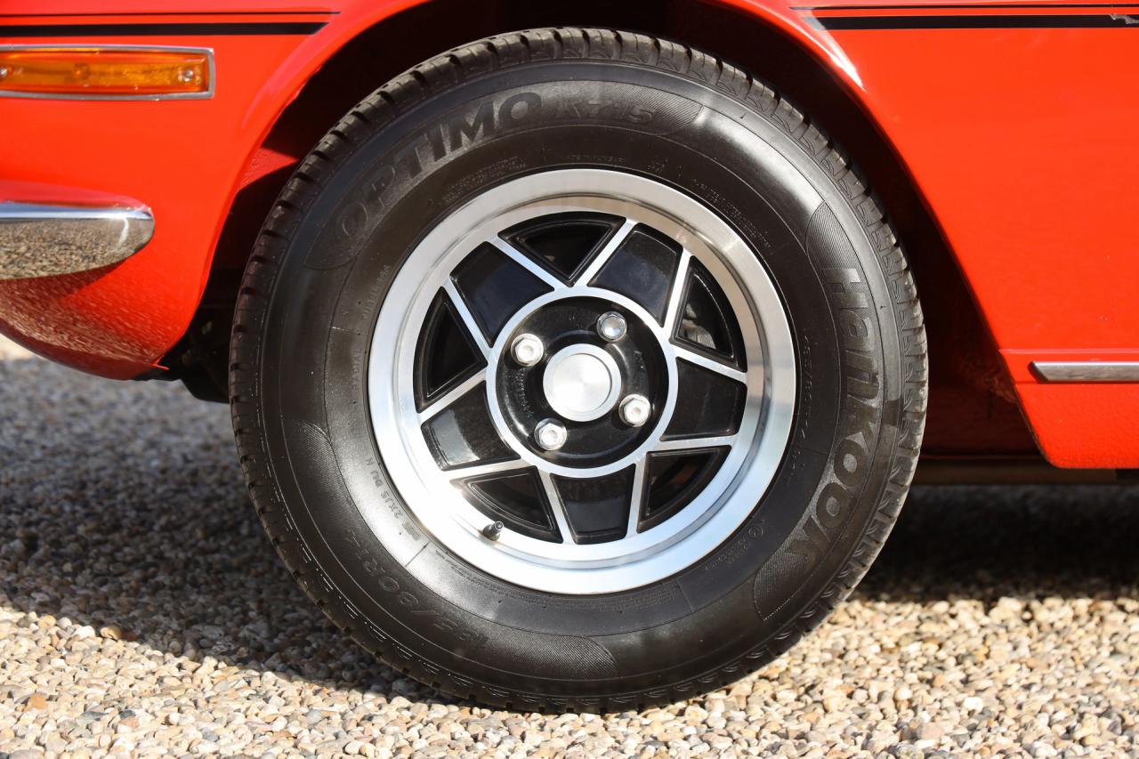1975 Triumph Stag MkII with factory-hardtop &ldquo;Restored to a high standard&rdquo;