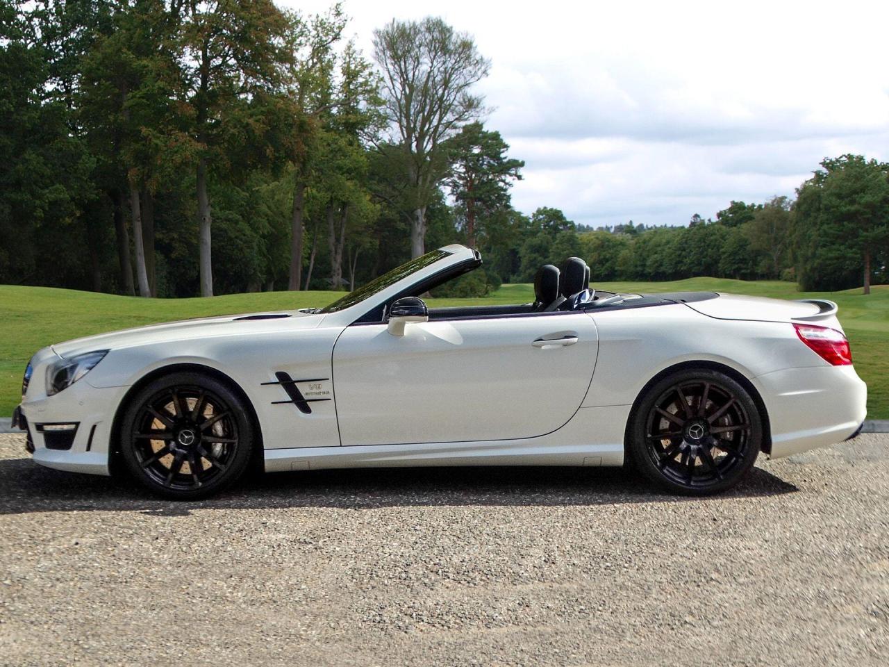 2013 Mercedes - Benz 5.5 SL63 V8 AMG SpdS MCT Euro 5 (s/s) 2dr