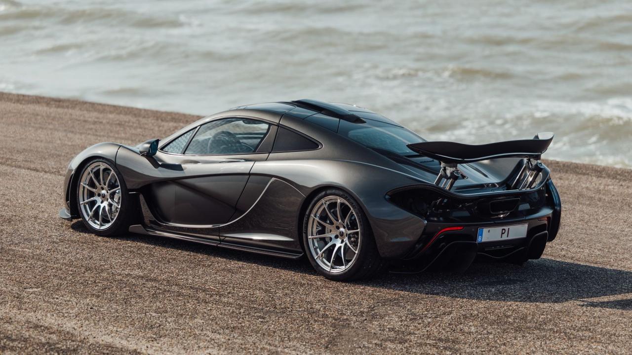 2015 Mclaren P1