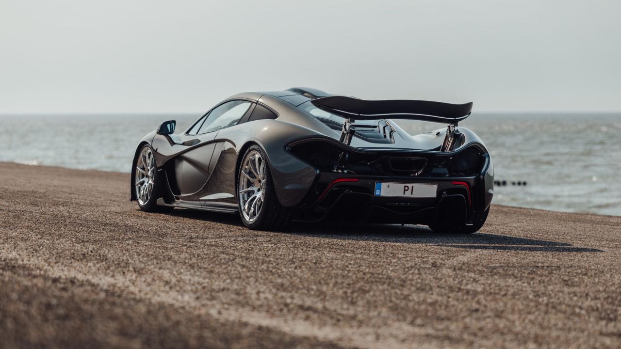 2015 Mclaren P1