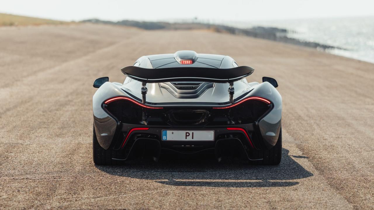 2015 Mclaren P1
