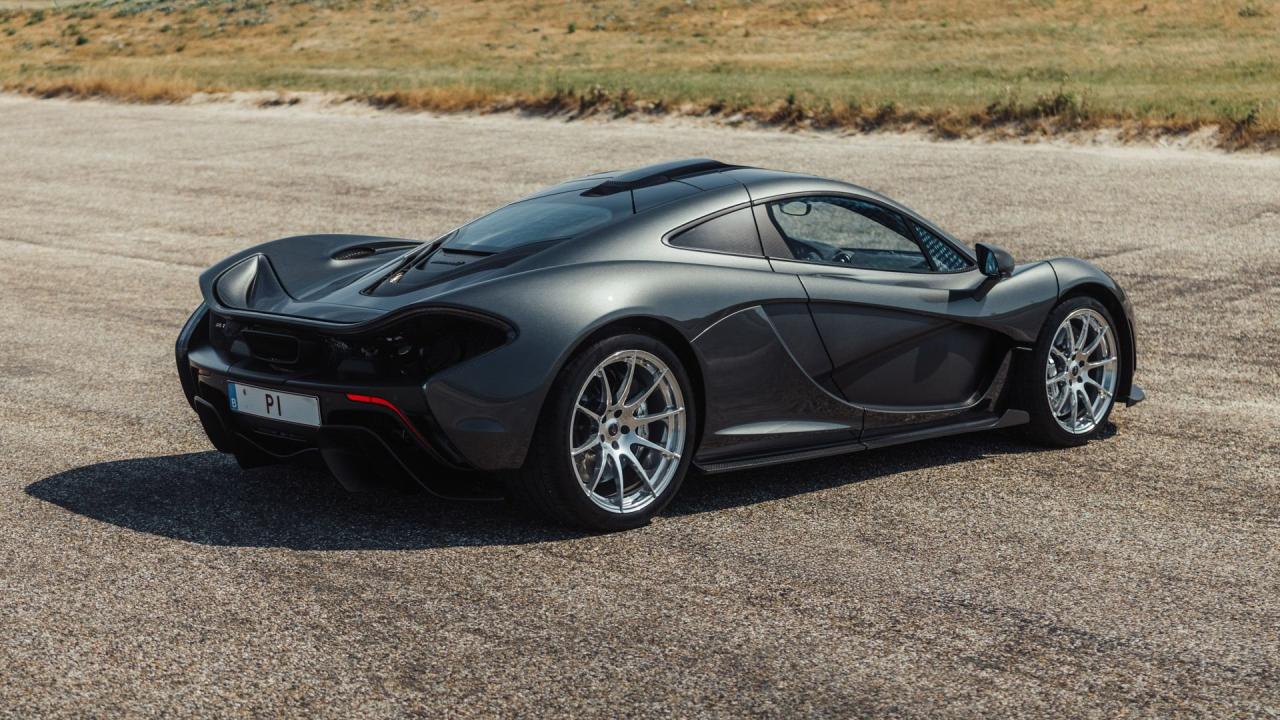 2015 Mclaren P1