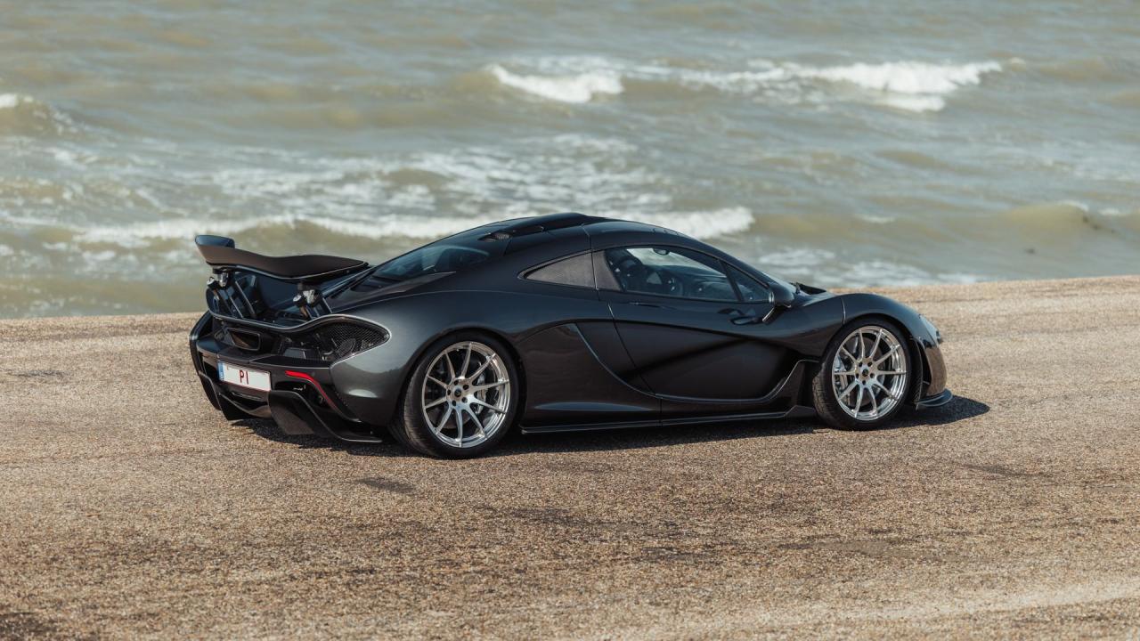 2015 Mclaren P1