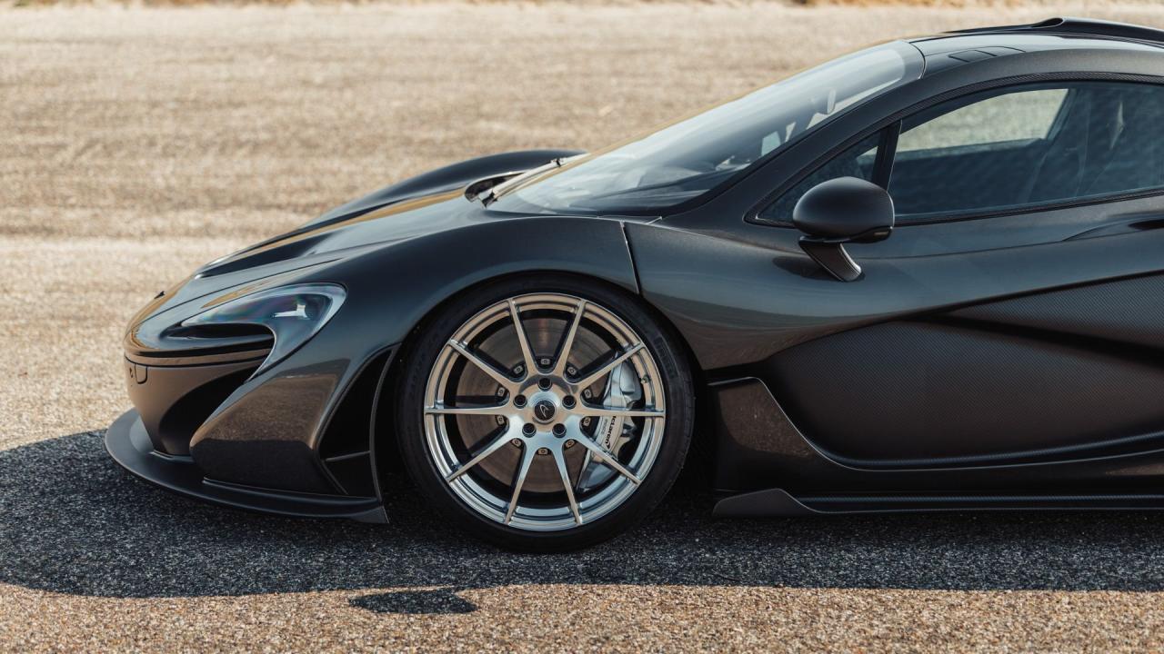 2015 Mclaren P1