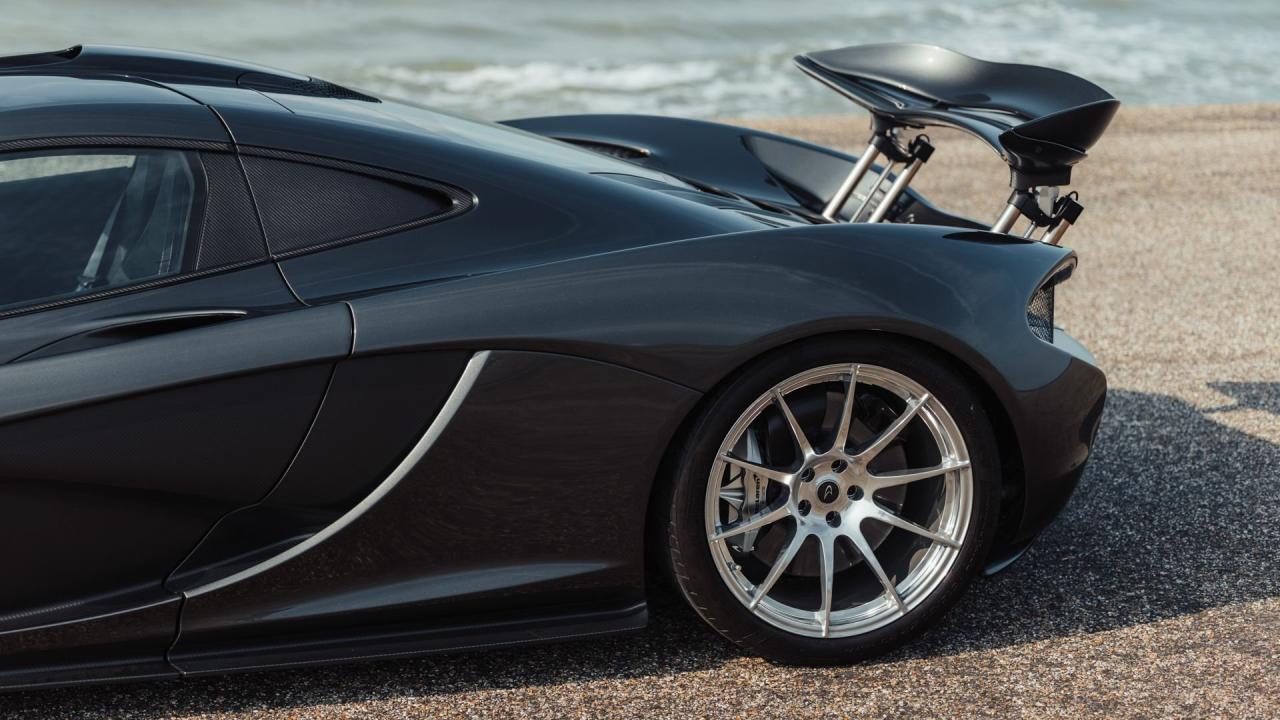 2015 Mclaren P1