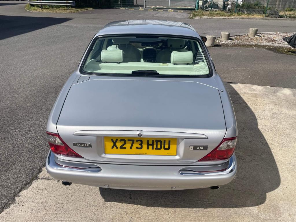 2001 Jaguar XJ Series