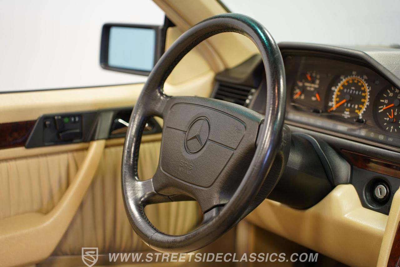 1994 Mercedes - Benz E320 Cabriolet
