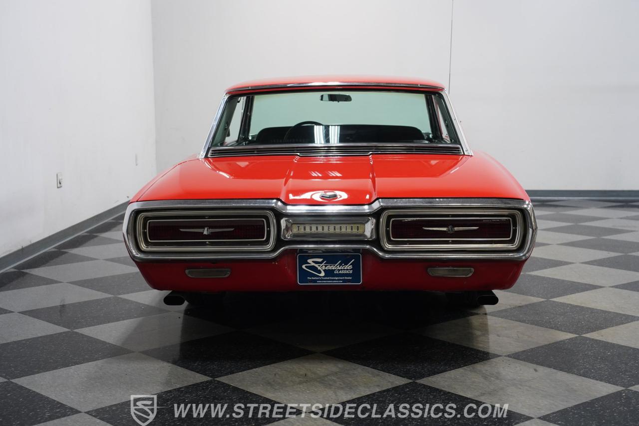 1964 Ford Thunderbird