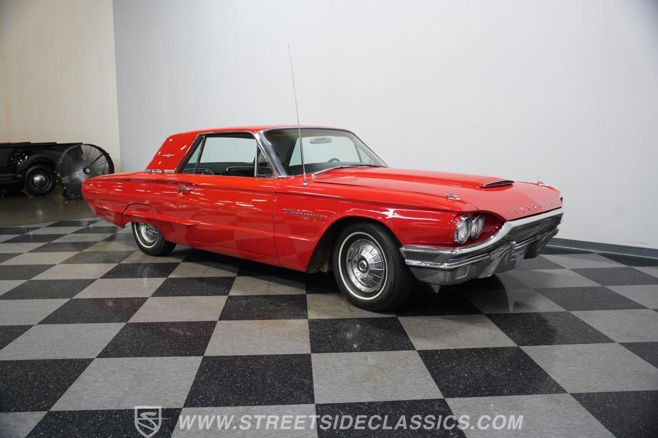 1964 Ford Thunderbird
