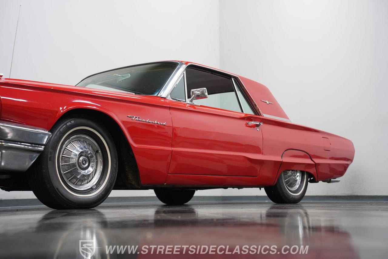 1964 Ford Thunderbird