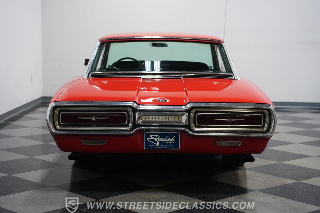 1964 Ford Thunderbird