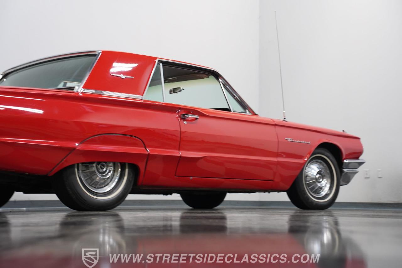 1964 Ford Thunderbird