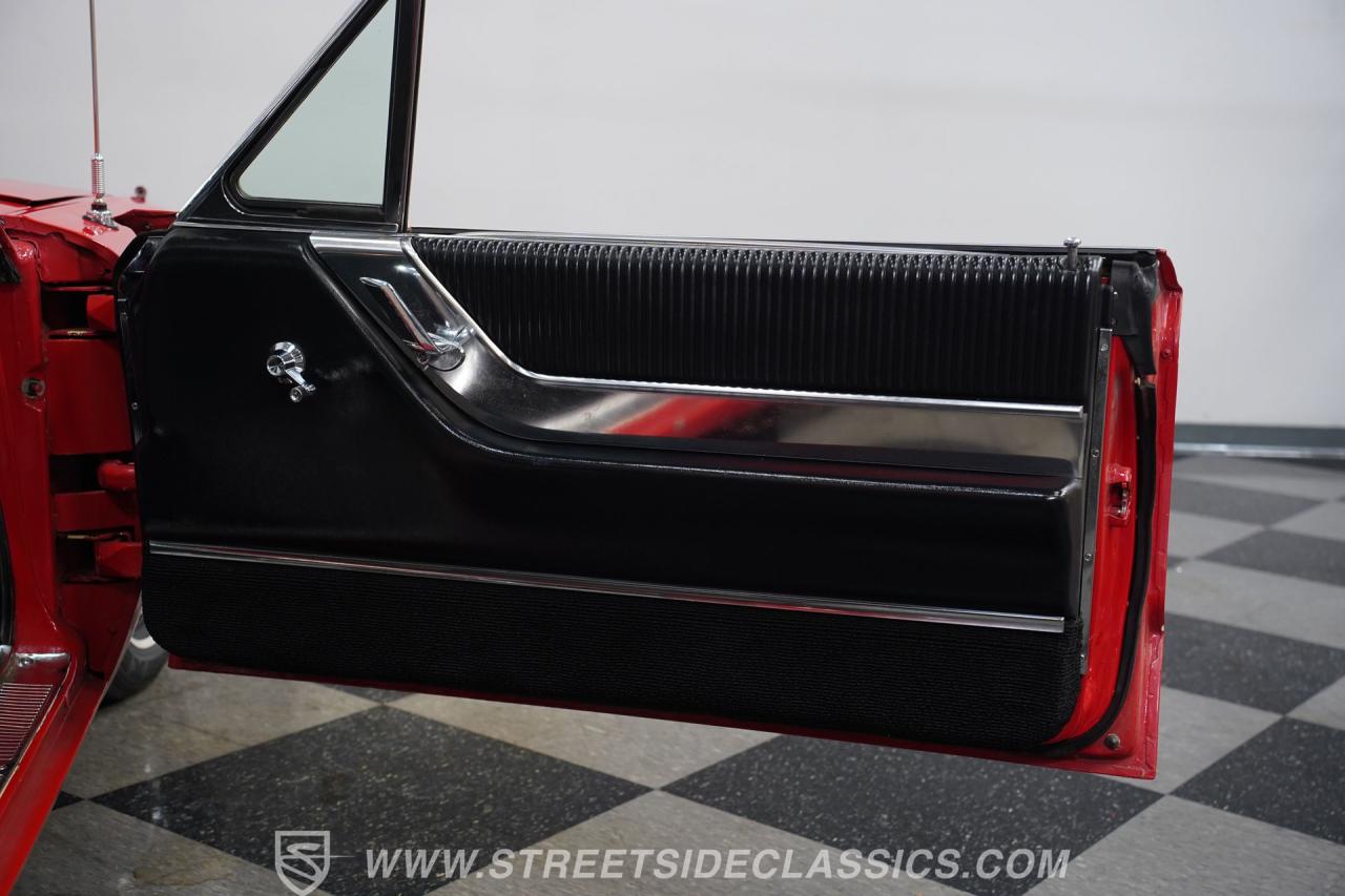 1964 Ford Thunderbird