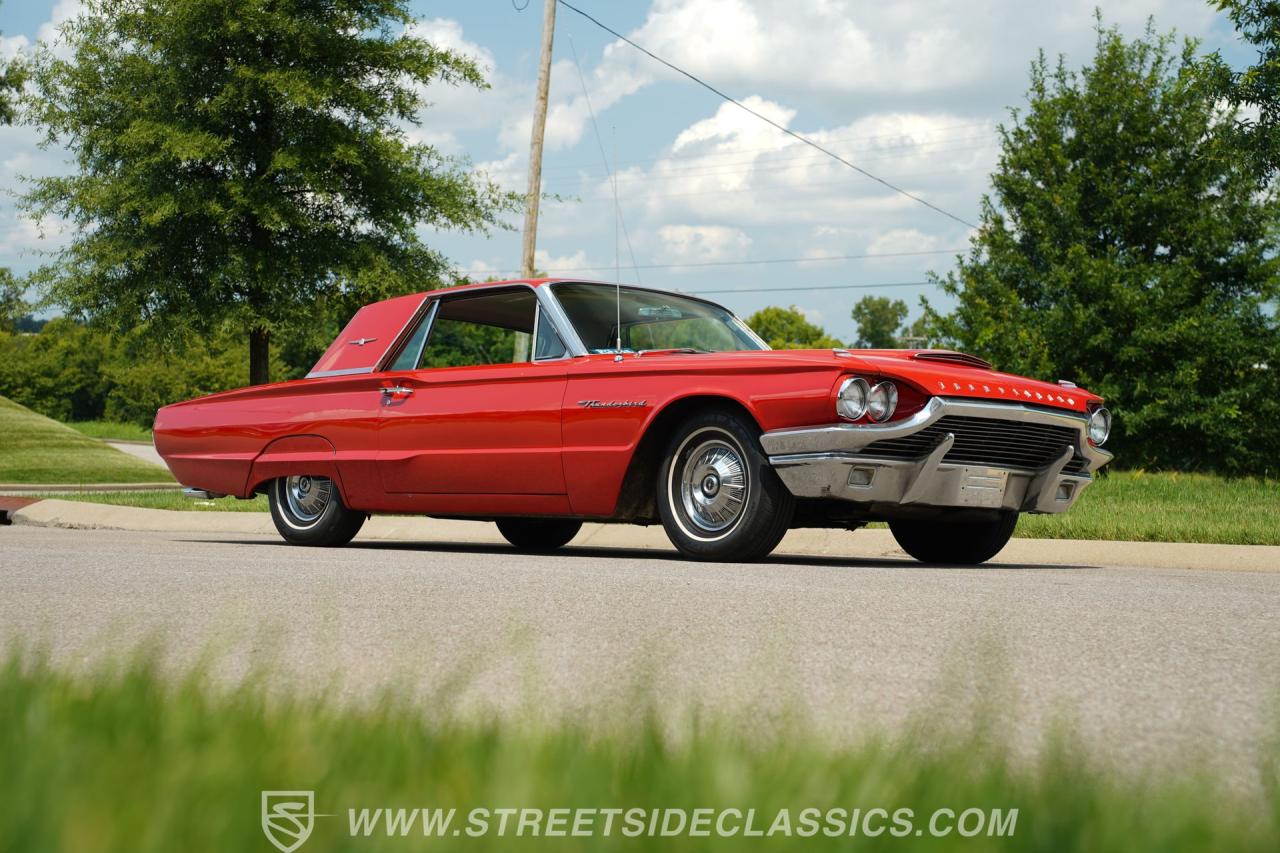 1964 Ford Thunderbird